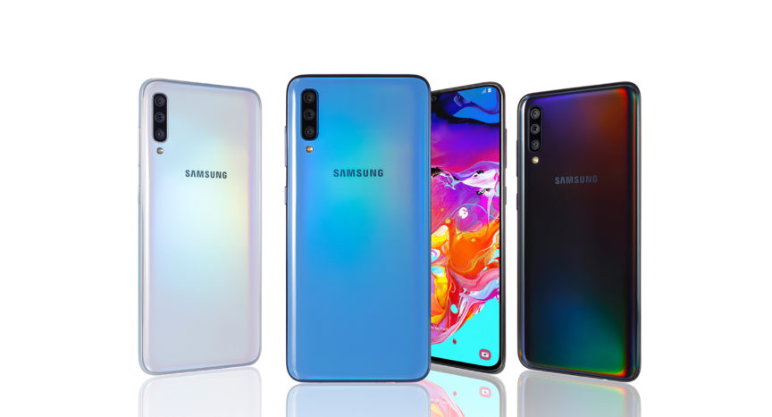 04 GalaxyA70 whtblublk combo 864x467 - Samsung presenta Galaxy A20e, A40, A50, A70  e A80