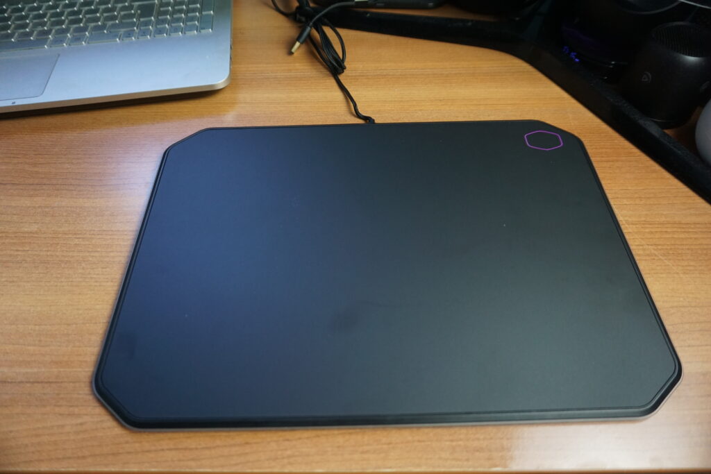 DSC00953 1024x683 - Cooler Master mouse MM711 e mouse pad RGB MP860 recensione