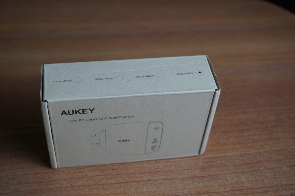 DSC01469 1024x683 - Aukey PA-B4 caricatore due porte typec 65 Watt